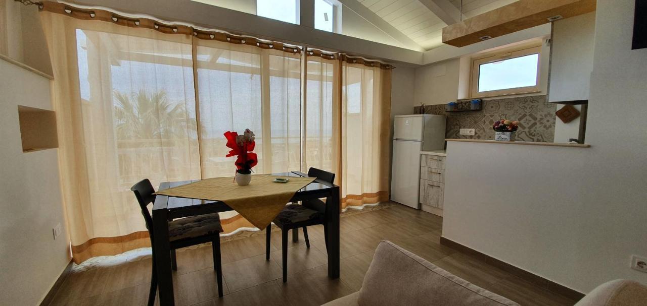 Santa Venere Apartments "Parcheggio Privato" Ricarica Auto Elettriche 特罗佩阿 外观 照片