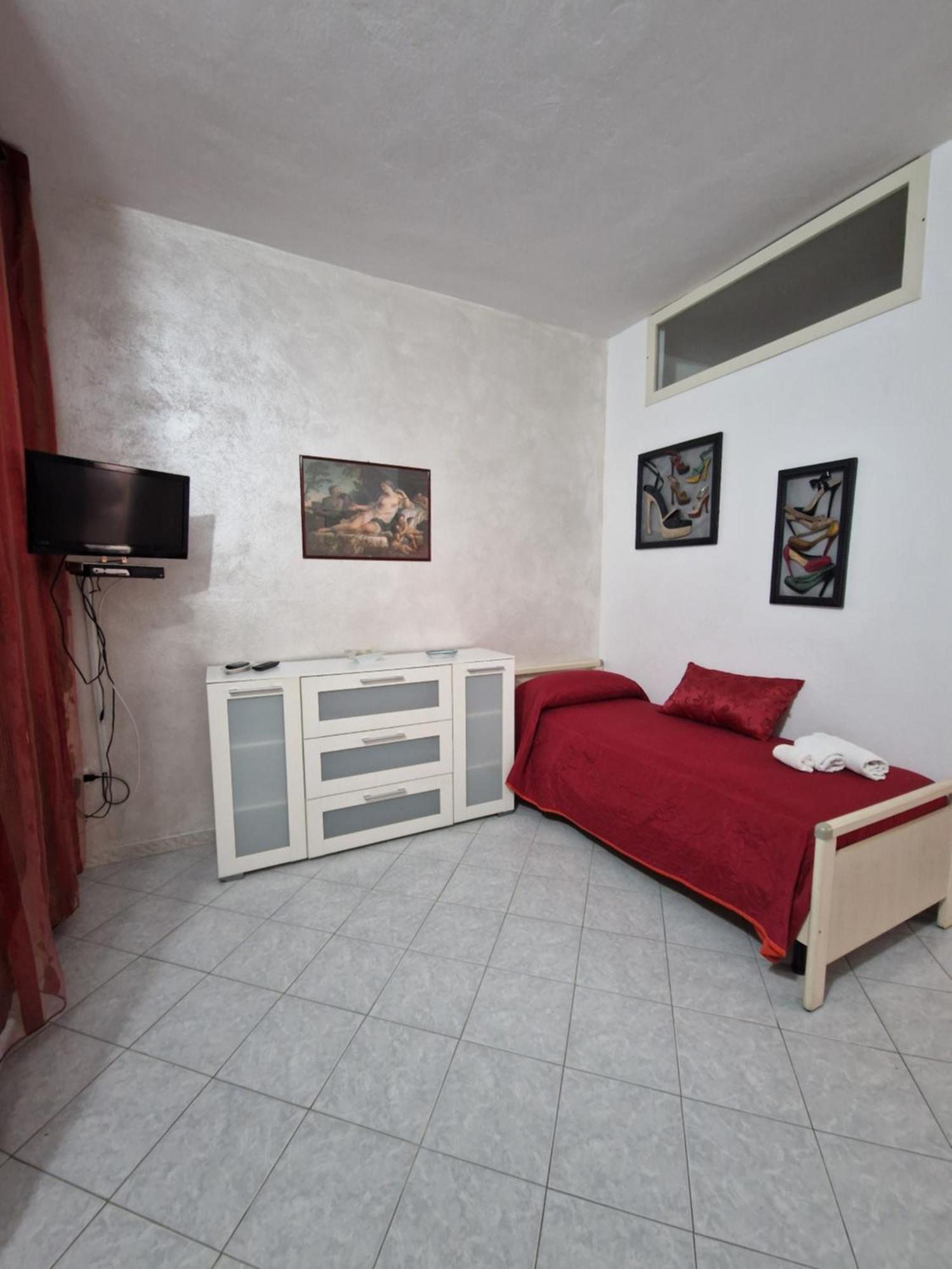 Santa Venere Apartments "Parcheggio Privato" Ricarica Auto Elettriche 特罗佩阿 外观 照片