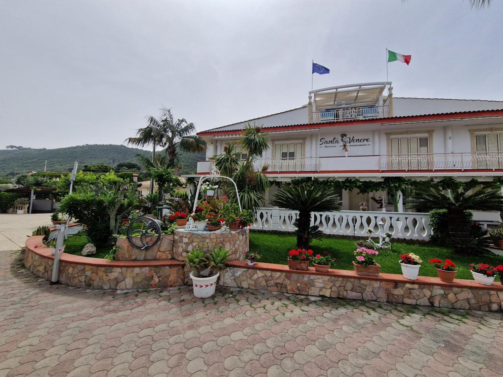 Santa Venere Apartments "Parcheggio Privato" Ricarica Auto Elettriche 特罗佩阿 外观 照片